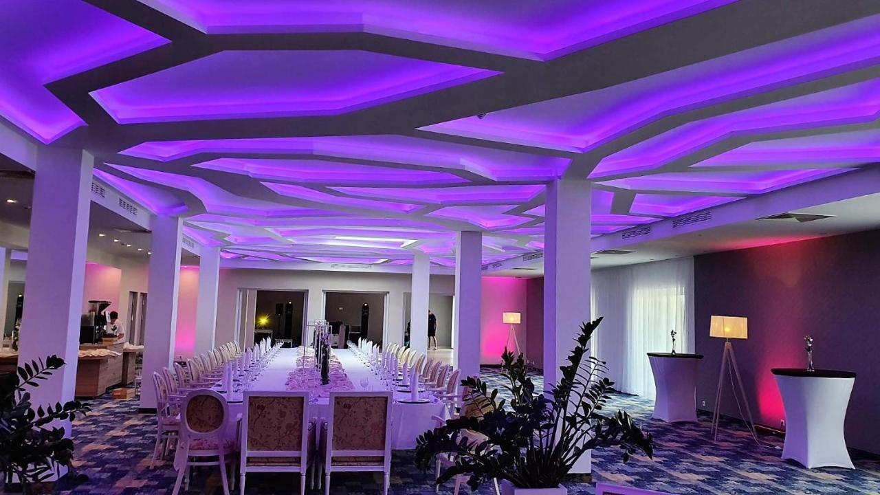 Green Garden Hotel Raszyn Exteriér fotografie