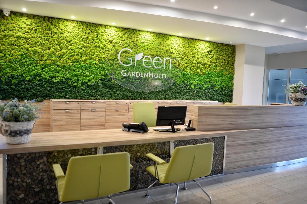 Green Garden Hotel Raszyn Exteriér fotografie